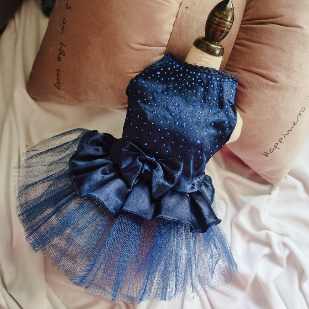 Elegant dresses for pets Woof & Meow